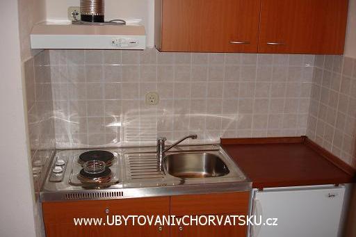 Apartmani Andrea Drvenik – foto 3