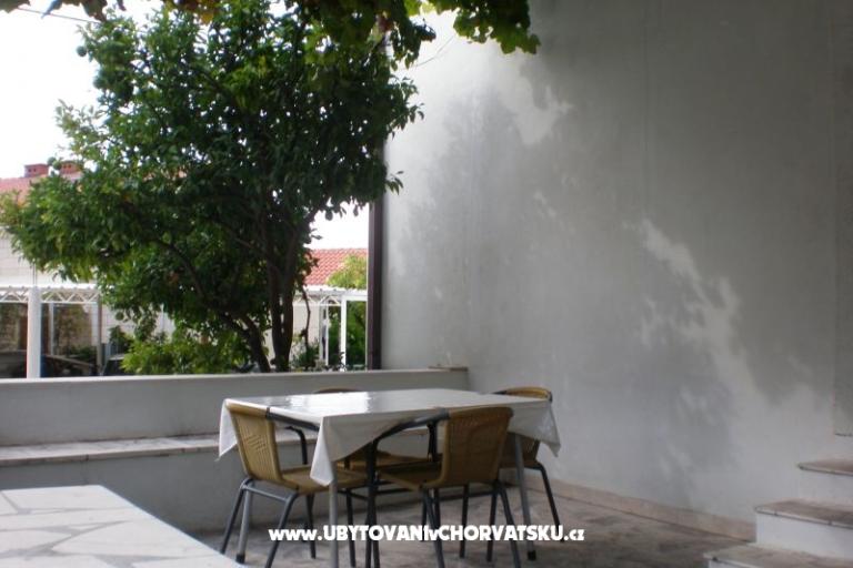 Villa Doris Apartmani – foto 9