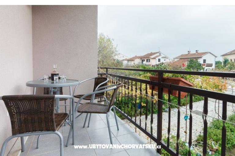 Apartmani Valbandon – foto 8