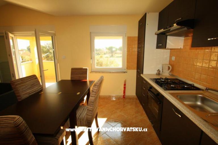 Apartman Zoran - Valbandon  – foto 12