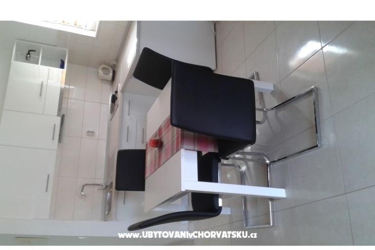 Apartmani Roje Sv. Filip i Jakov – foto 10