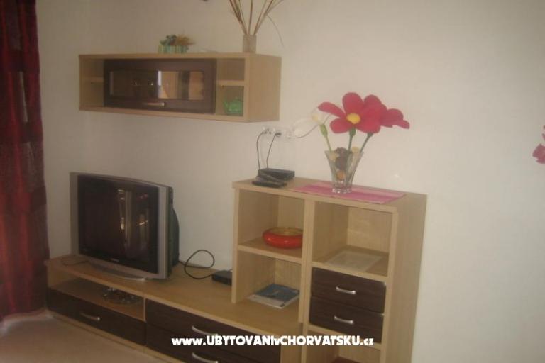 Apartmani Roje Sv. Filip i Jakov – foto 11