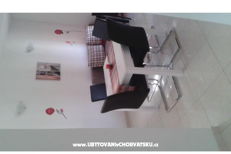 Apartmani Roje Sv. Filip i Jakov – foto 15