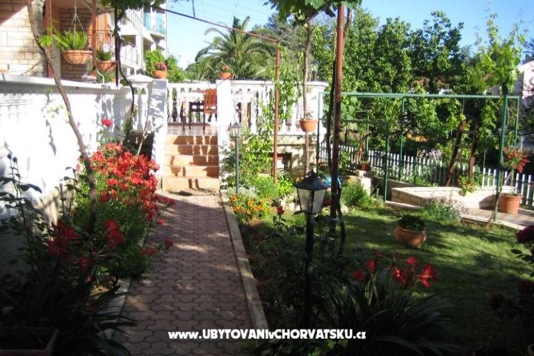 Apartmani Roje Sv. Filip i Jakov – foto 5
