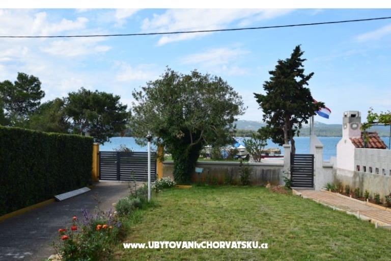 Cvita Kuća Apartmani – foto 9