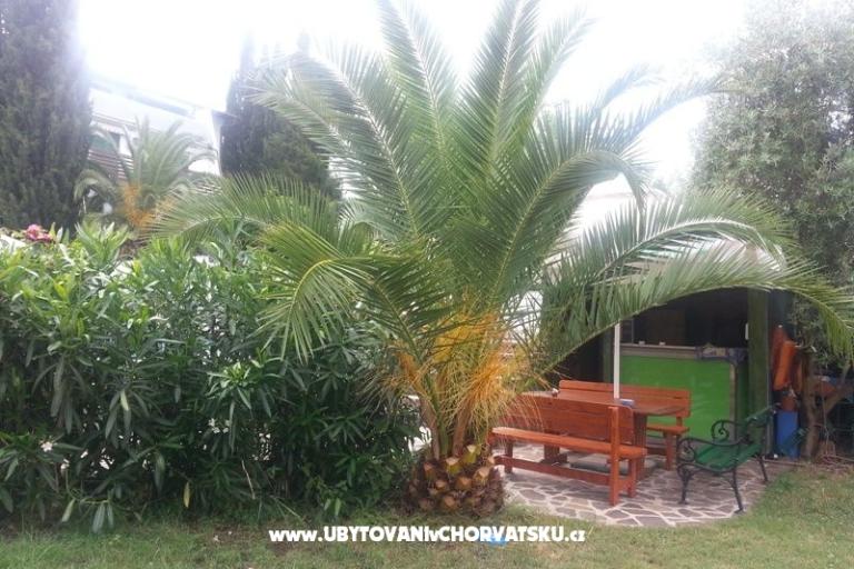 Vila Smirna 4*  sa bazenom  – foto 14
