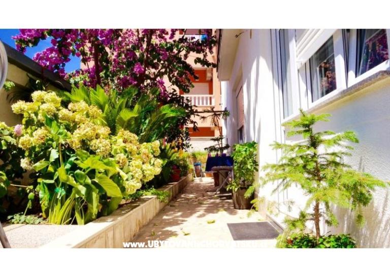 Apartmani Jerković Gradac – foto 6