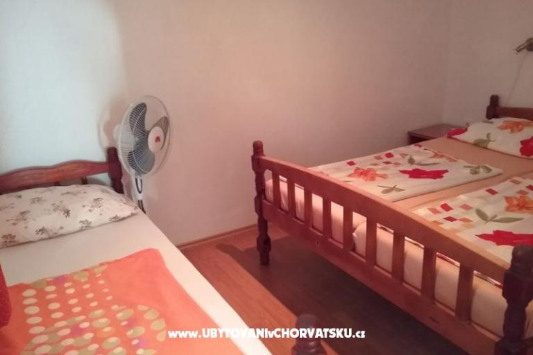 Apartmani &amp; rooms Brist – foto 7