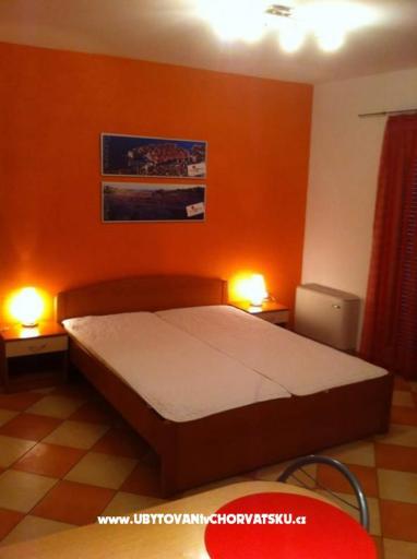 Villa Petra 1      GRADAC – foto 4