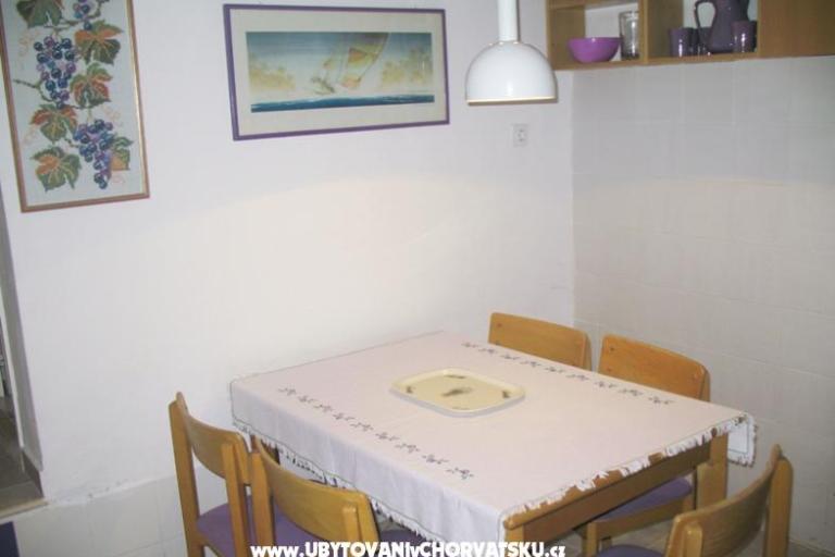 Apartmani Margarita-Zavala – foto 7