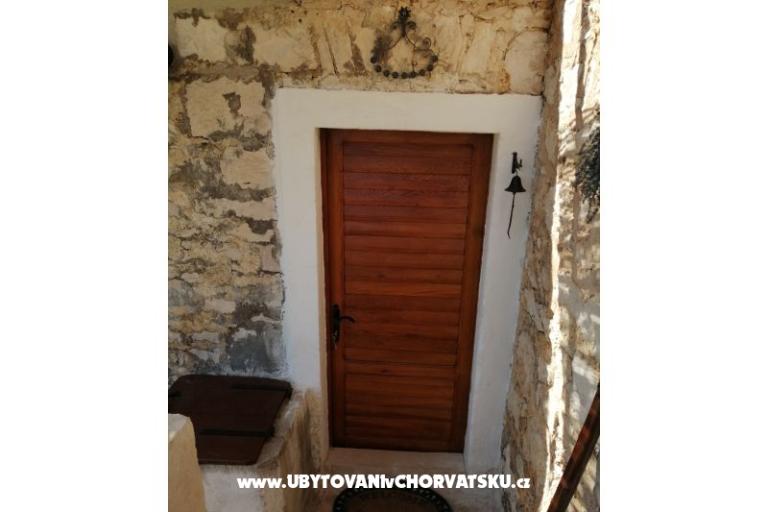 Kamena kuća za odmor Ostojić – foto 20