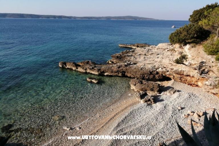 Kamena kuća za odmor Ostojić – foto 3
