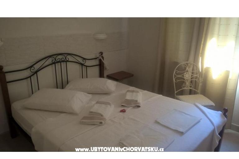 Apartmani BY THE BEACH-Meri – foto 15