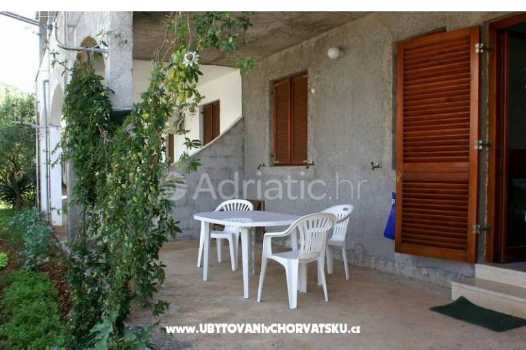 Apartmani Kika – foto 11
