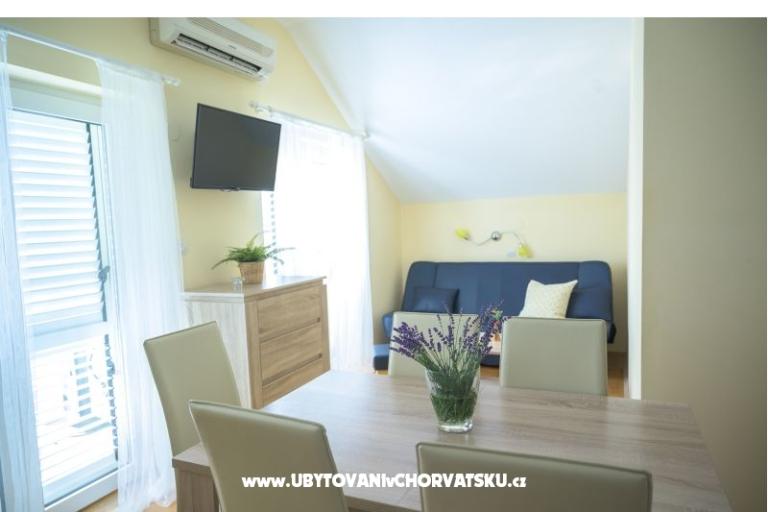 Beachfront Apartmani Carlo – foto 15