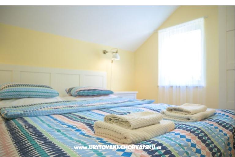 Beachfront Apartmani Carlo – foto 7