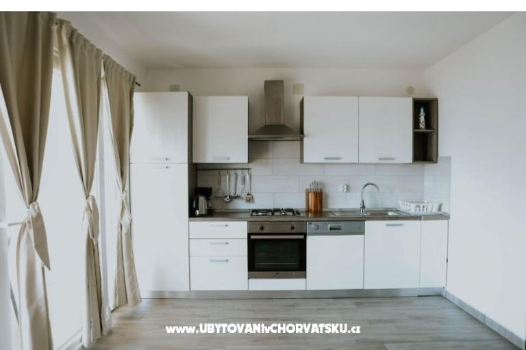 Beachfront Apartmani Amaris – foto 19