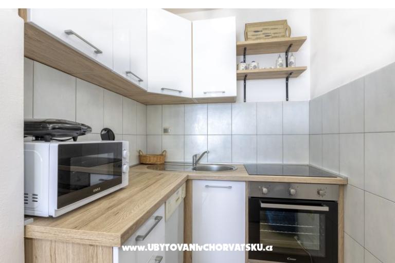 Beachfront Apartmani Laszlo – foto 3