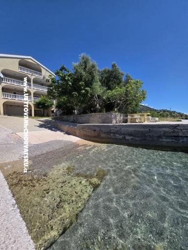 Beachfront Apartmani Laszlo – foto 9
