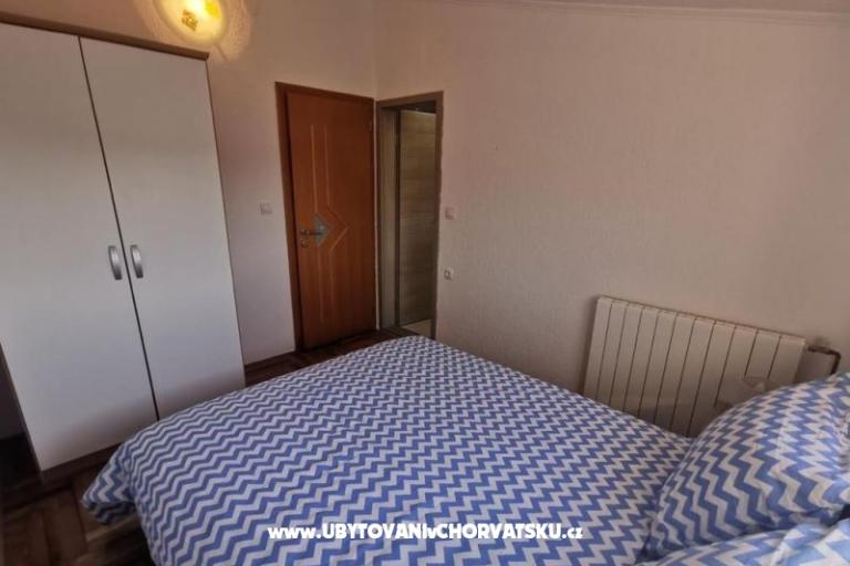 Villa Robert 2 sa bazenom Cesarica – foto 7