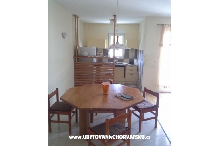 Apartmani Kastel Stari – foto 3