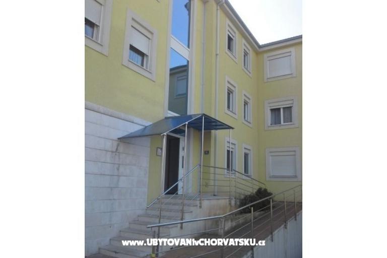 Apartmani Kastel Stari – foto 9