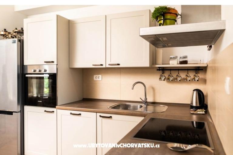 Sea Castle Apartman Gajo – foto 9