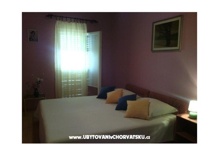 Villa Sandra - apartmani s  bazenom – foto 10