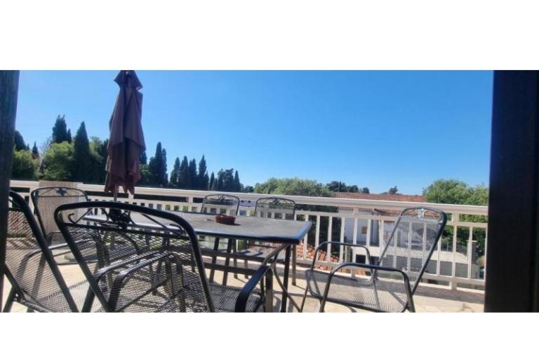 West Apartmani – foto 36