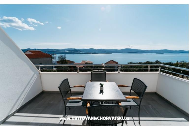 Apartmani Komarna – foto 7