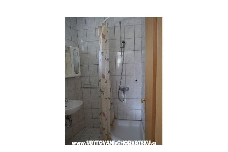 Apartmani &amp; rooms Adriatic – foto 7