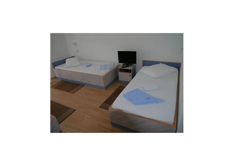 Apartmani &amp; rooms Adriatic – foto 9