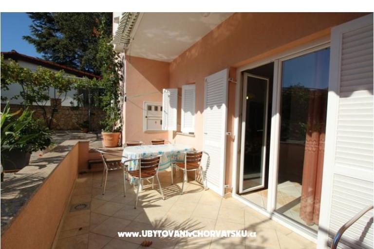 Apartmani Lucijana Baska – foto 16