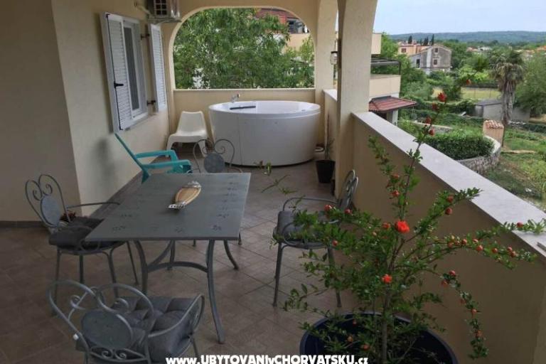 Apartmani Odesa &amp; Ivan – foto 2