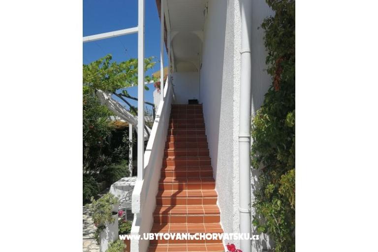 Studio Apartmani Cene – foto 7
