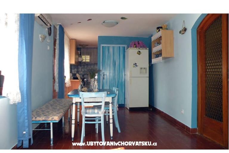 The Blue Kuća Apartmani – foto 10