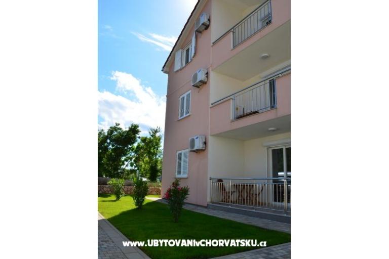 Villa Klimno direct na plaži – foto 13
