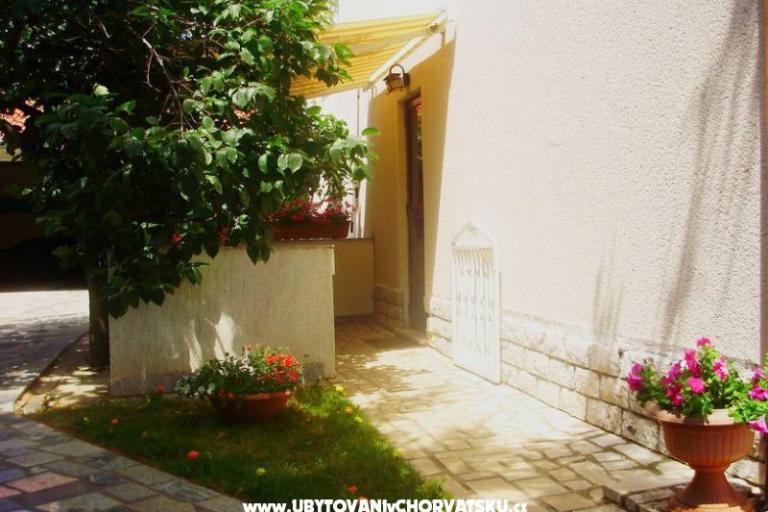 Apartman Mihael + free boat trip – foto 15