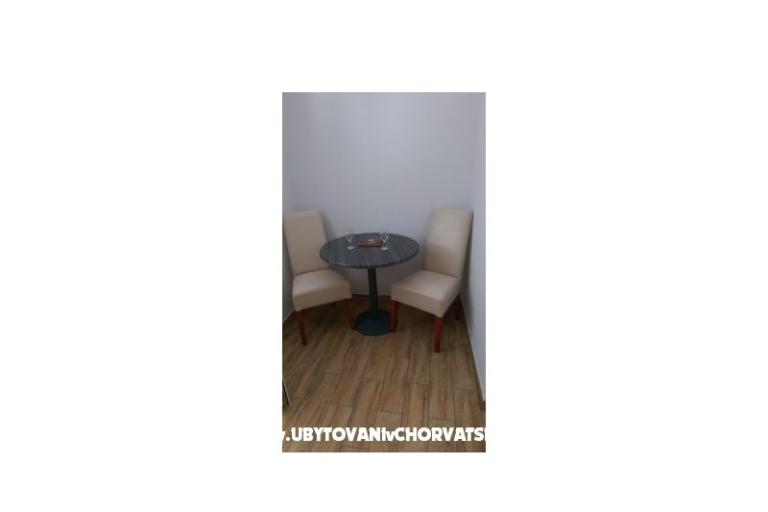 Apartmani Dina – foto 4