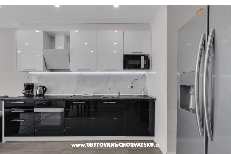 Cliffside Breeze Apartman – foto 10