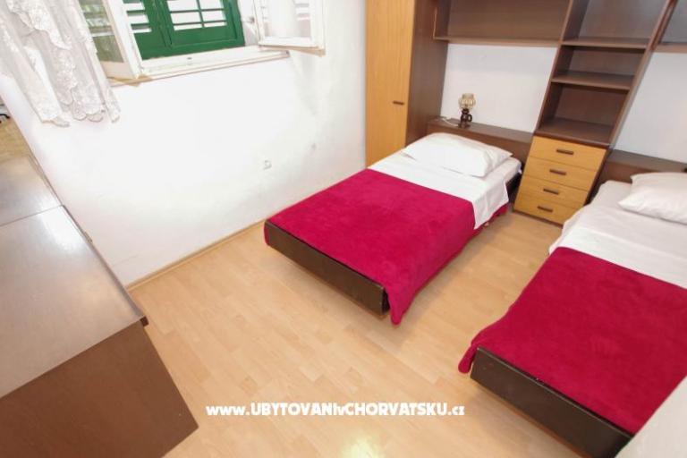 Downtown Apartmani + Free Parking – foto 7