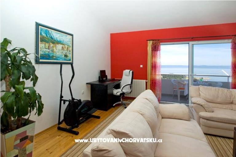 De Lux Apartmani-SWIMMING POOL – foto 15