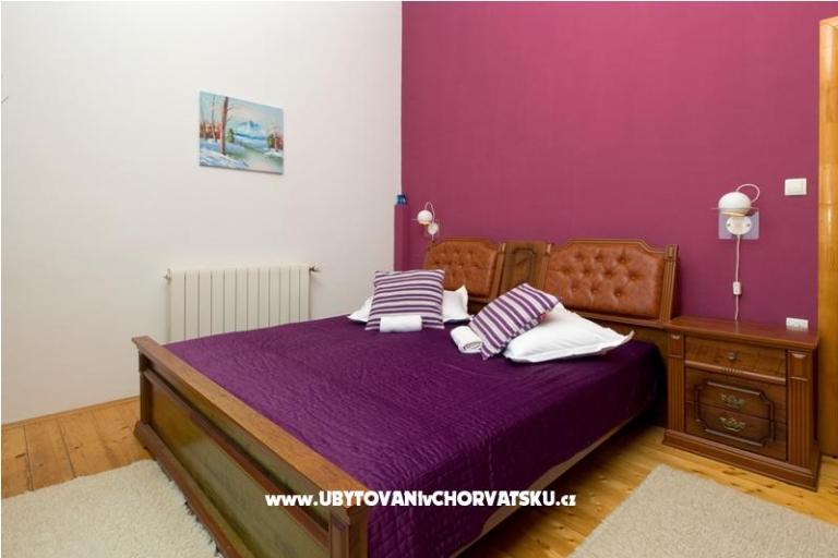 De Lux Apartmani-SWIMMING POOL – foto 9