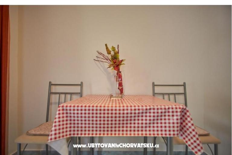 Apartmani Boris - Vinisce at Trogi – foto 10