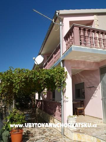 Apartmani Budiša – foto 2