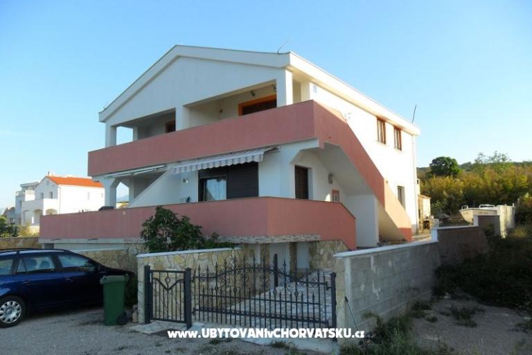 Apartmani Maslenica – foto 2