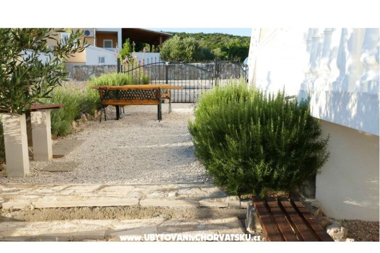 Apartmani Maričić Maslenica – foto 7