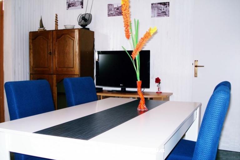 Central Apartman with Balcony – foto 3