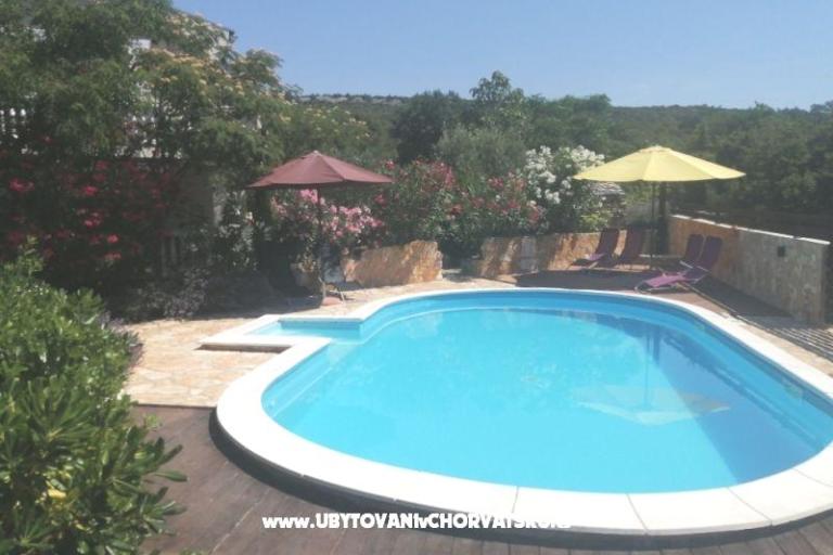 Sunny pool Apartmani – foto 2