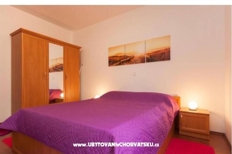 Apartman Oliva D1 sa bazenom – foto 14